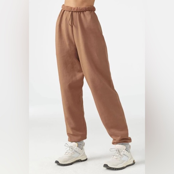 Joah Brown Oversized Jogger in Terra Cotta XS/S. - Picture 6 of 6